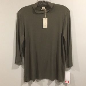 IVY ROSE 3/4 Sleeve Mock neck Olive Top Size Large